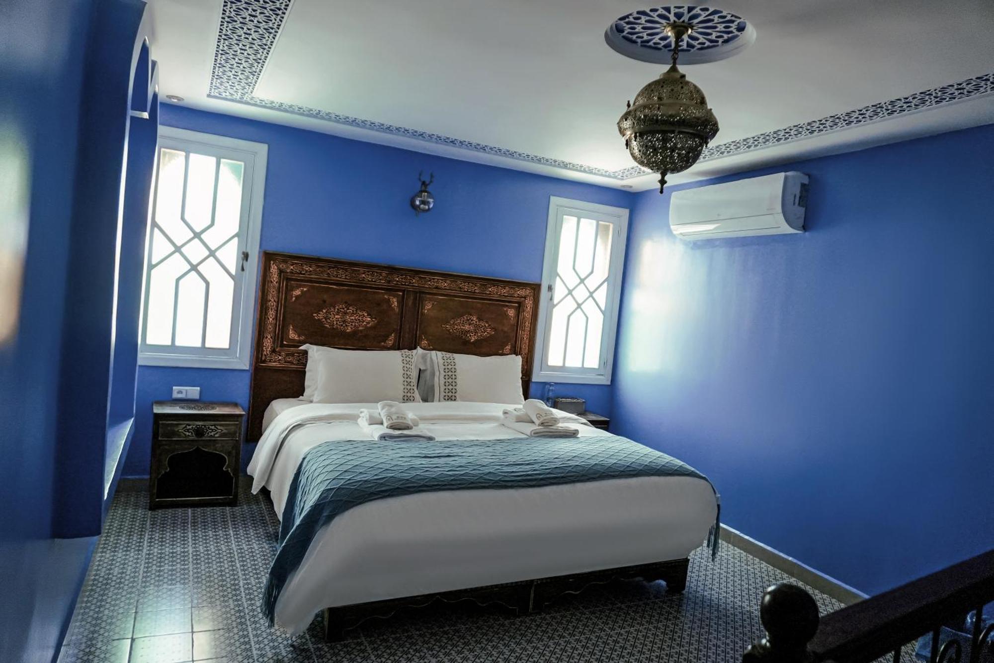Riad Chengli 蓝城里 Chefchaouen Luaran gambar