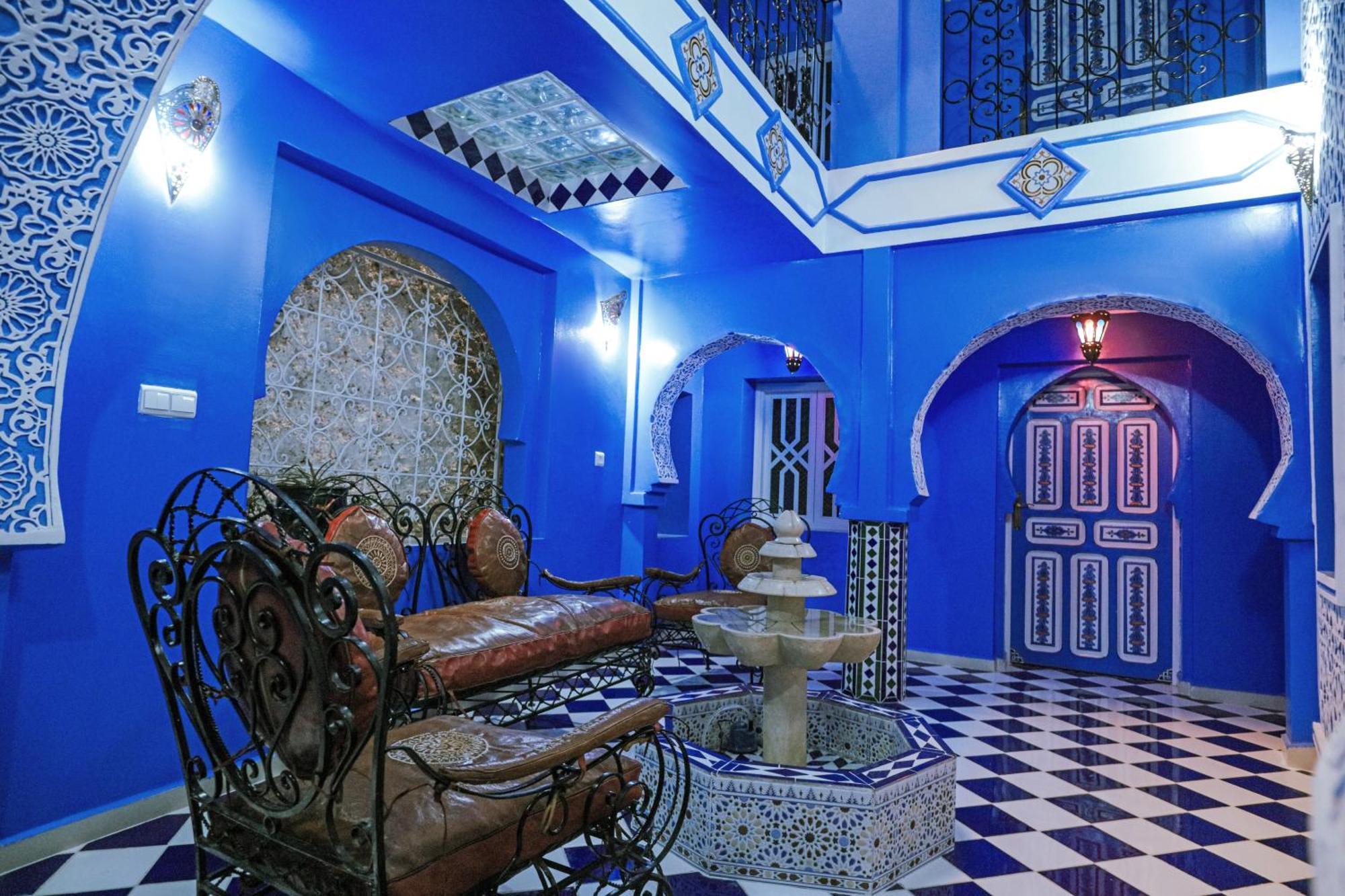 Riad Chengli 蓝城里 Chefchaouen Luaran gambar