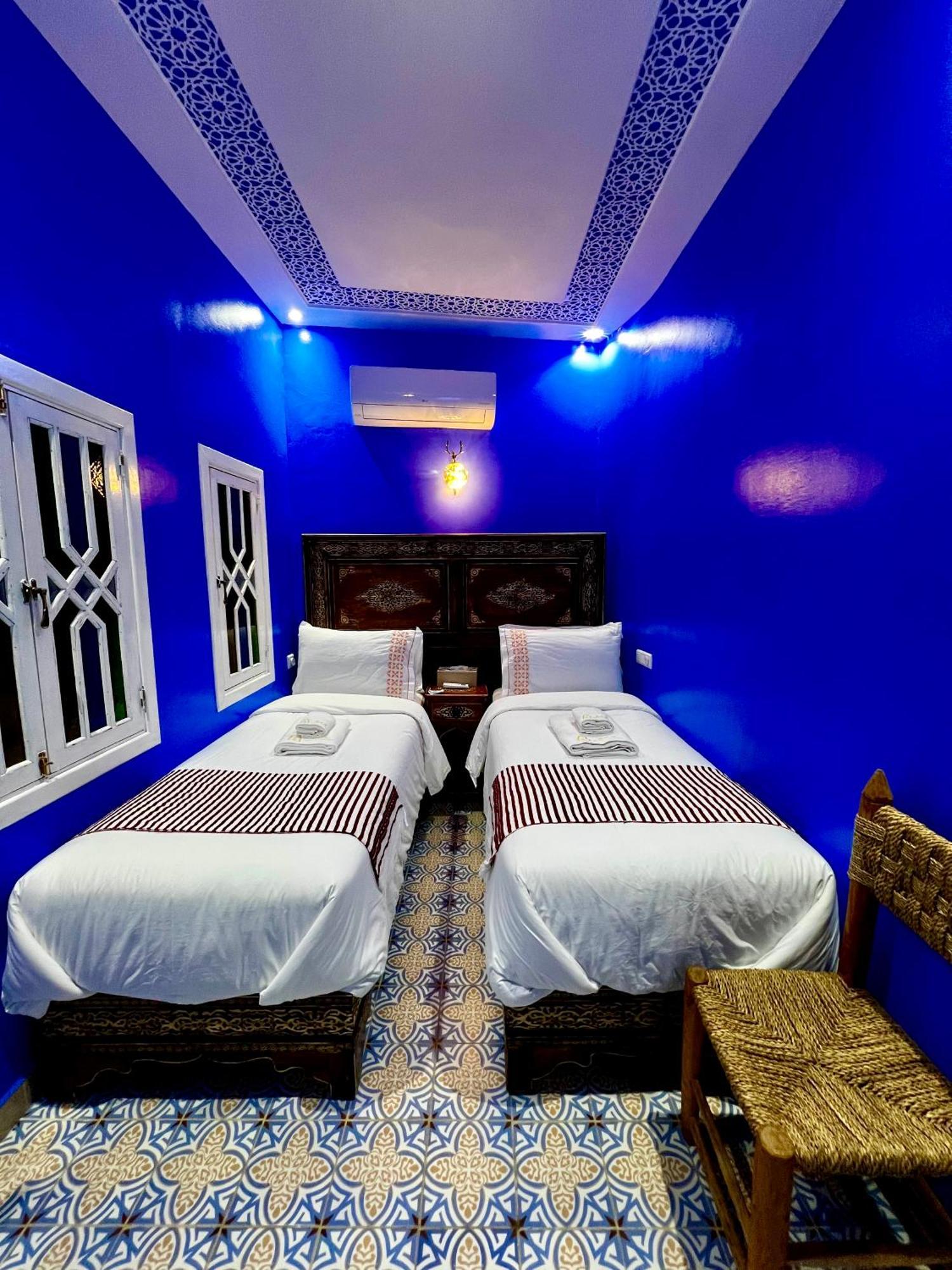 Riad Chengli 蓝城里 Chefchaouen Luaran gambar