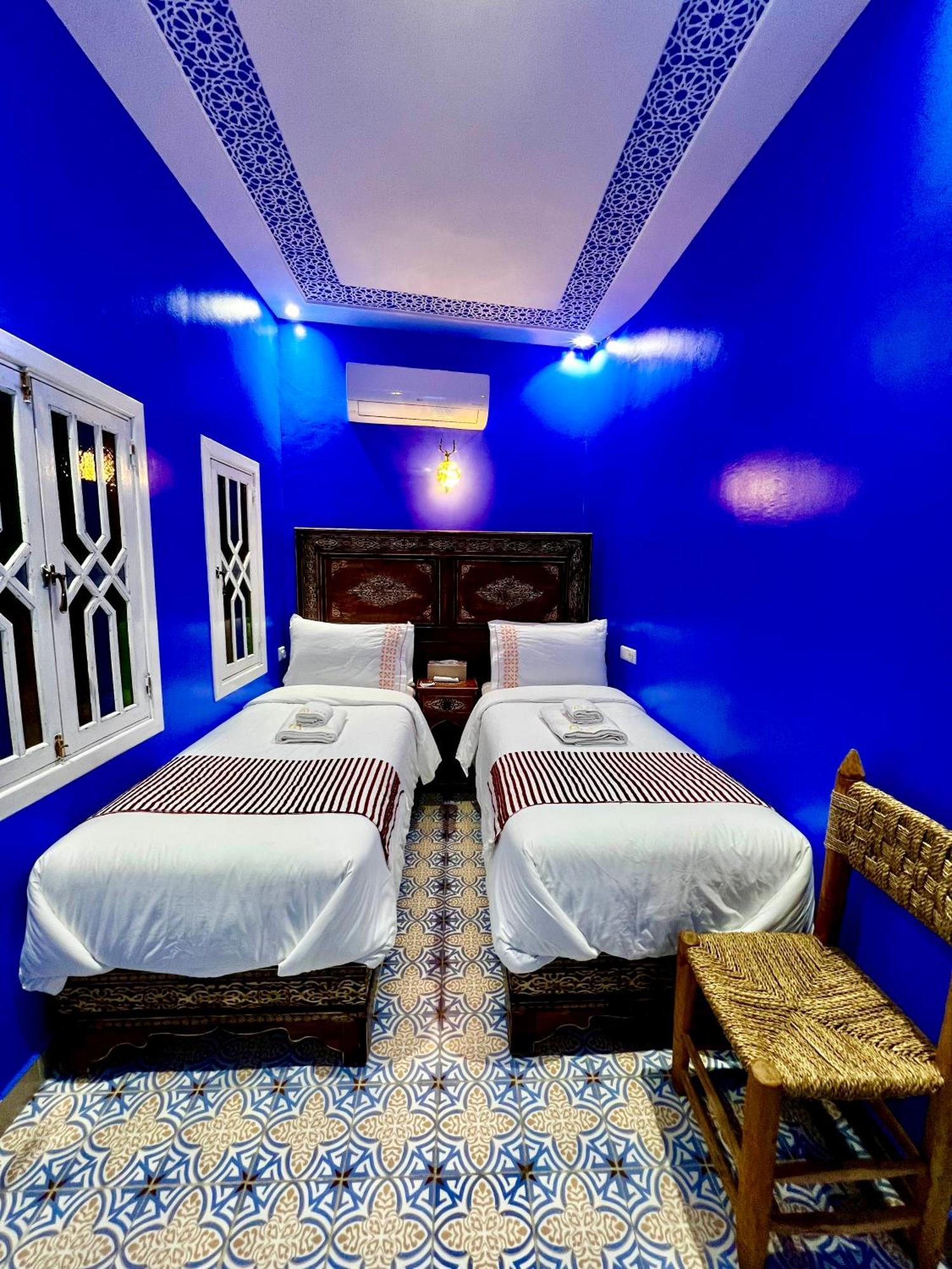 Riad Chengli 蓝城里 Chefchaouen Luaran gambar