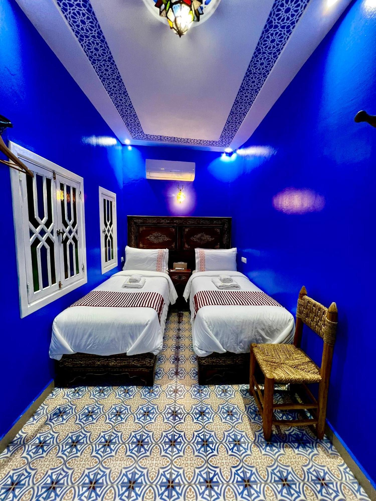 Riad Chengli 蓝城里 Chefchaouen Luaran gambar